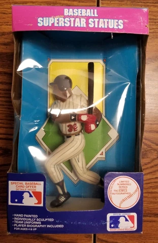 Kirby Puckett #34 Minnesota Twins 1988 MLB Superstar Statues 8" Figure HOF Cover