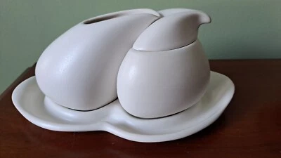 Vajilla artística firmada Peter Saenger porcelana blanca anidación azúcar crema y bandeja  Foto 1 de 4