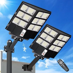 2000W LED Solar Street Light PIR Motion Sensor Security Outdoor Garden Lamp UK - Picture 1 of 9