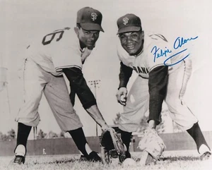 Felipe Alou San Francisco Giants SIGNED 8x10 PHOTO AUTOGRAPHED - Picture 1 of 1