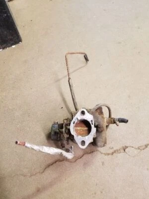 Carburador 300 ID D5TE-AGB para furgoneta Ford E100 75-77   Foto 1 de 4