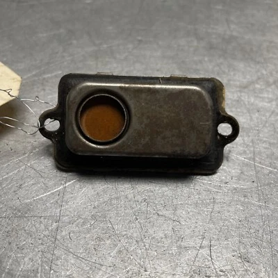 OEM USED BRIGGS HORIZONTAL ENGINE 130252-0644-01 BREATHER ASSEMBLY 791779 - Image 1 of 2