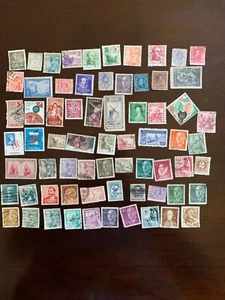 Lote de sellos postales de España - 69 diferentes - fuera de papel - Imagen 1 de 1