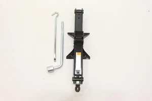 2013 - 2023 MAZDA CX5 Jack Assembly Lc62-37-790e Ld47-37-770 Ld47-69-671 - Picture 1 of 14