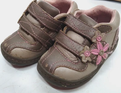 STRIDE RITE Child's SZ 4.5W, SHADES OF BEIGE,  HOOK & LOOP CLOSING W/BOX - Image 1 of 4