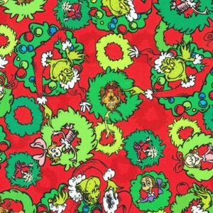 HOW THE GRINCH STOLE CHRISTMAS KAUFMAN DR SEUSS GRINCHMAS WREATHS RED FABRIC HY - Picture 1 of 1