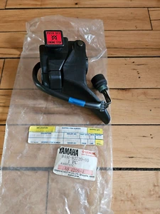 Conjunto de acelerador Yamaha 84M-82720-00 excitador nuevo de colección - Imagen 1 de 1