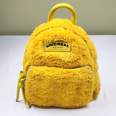 Mini Mochila Union Bay Imitación Piel Amarillo Vara de Oro Exterior Organizador Bolsillo Foto 1 de 4