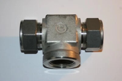 1" Tube x 1" Tube x 1" FNPT 316ss Female Branch Fitting Tee Crawford Swagelok - Image 1 of 4