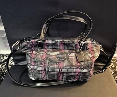 Auténtico bolso Coach rosa tartán amapola #H1194-F18220 con correa cruzada Foto 1 de 4