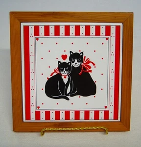 Vtg Black Two Cats Tile Trivet Hot Plate Wall Plaque Wood Frame Granny's Kitchen - Picture 1 of 3