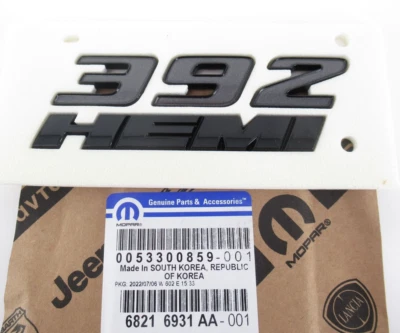 Genuine OEM Mopar Jeep 68216931AA "392 HEMI" Emblem Nameplate Badge Fender - Изображение 1 из 4