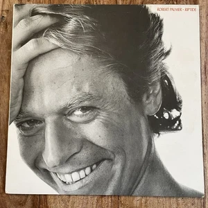 ROBERT PALMER - RIPTIDE  EX+/EX+ VINYL LP / LYRIC INNER / FIRST PRESSING - Picture 1 of 10