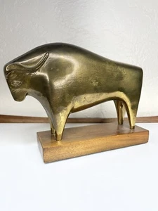 Vtg  Italian Modernist Brass Bull Sculpture Made In Italy - Picture 1 of 11