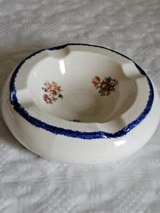 Alter Aschenbecher Porzellan Steingutfabrik TORGAU weiß/ Blumen DDR ca 1950er - Bild 1 von 7