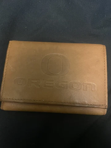 Oregon Ducks Genuine Leather Trifold Wallet Cover
