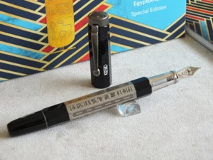 Montblanc Heritage Egyptomania Doué 14K Fountain Pen First Edition - Picture 1 of 22