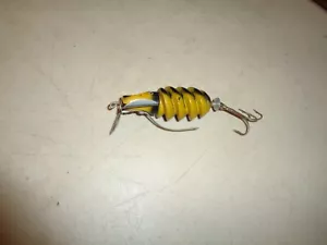 Vintage Zink Weedless Screwtail Fishing Lure, Body is 2-1/2" and Spins - Picture 1 of 7