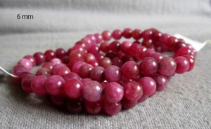 Armband aus rotem Turmalin (Rubellit) • ca. Ø 6 mm / 14-20 cm • elastisch - Bild 1 von 2
