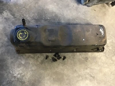 Ford Ranger XLT 1999 99 98-01 Mazda B2500 cubierta de válvula de 2,5 L OEM ¡Envío gratuito! Foto 1 de 2