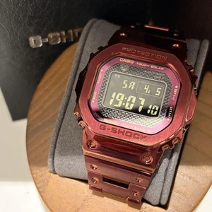Casio G-SHOCK GMW-B5000RD-4JF Rosso Bordeaux Full Metal Boxed Funzionante Japan Solar - Foto 1 di 12