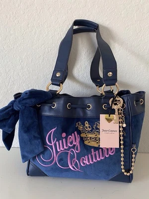 Bolso de Mano Grande Juicy Couture The Key to Juicy Azul Regal Con Dije NUEVO Foto 1 de 4