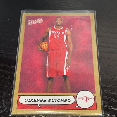 Dikembe Mutombo 2005 Topps Bazooka Gold Card #159. Houston Rockets - Image 1 of 2
