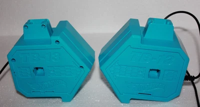 Hot Wheels Replacement Parts: Track Builder TB-13 Power Booster lot two blue - Image 1 of 4