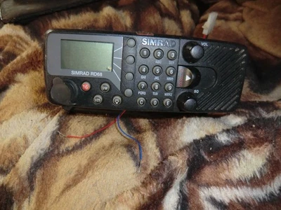 Simrad Radio RD68 UKW Funkgerät Funkanlage RD 68 - Bild 1 von 4