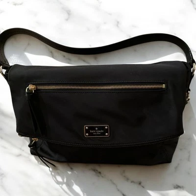 Женская нейлоновая сумка через плечо Kate Spade модель Miri | Цвет: черный - - Изображение 1 из 4