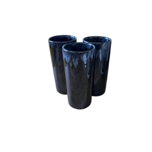 Vintage 60er Van Briggle schwarz dunkelblau Tropfglasur Becher Trinkgeschirr 3er Set - Bild 1 von 3