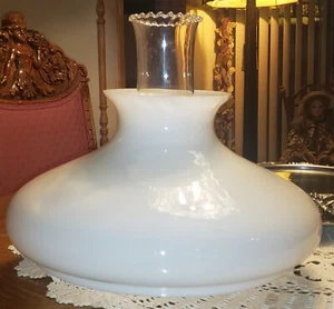 GWTW/Hanging library kerosene oil lamp shade white milk glass antique & Flue. - Picture 1 of 17