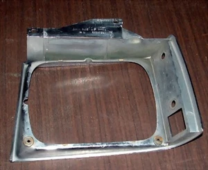 1984 S-10 Headlight Bezel Used OEM (280) - Foto 1 di 2