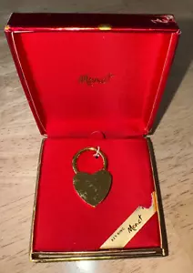 Vintage Monet Schlüsselanhänger goldfarben Herzform - gravierbar mit Geschenkbox NEU - Bild 1 von 6