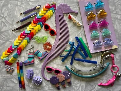 Lot of Vtg 80s/90s Kids Accessories Pins Bell Charm Goody Bobby Pin Zellers Clip Foto 1 de 4