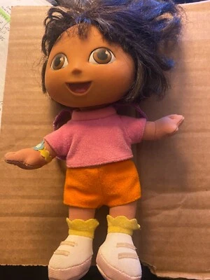 Muñeca Dora La Exploradora Peluche 2001 Fisher Price 8" Juguete de Peluche Juguetes Muñecas Mattel Foto 1 de 2