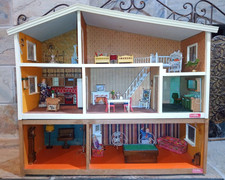 My Vintage Colonial Playsteel Dollhouse from the 1940s - Hooked on Houses