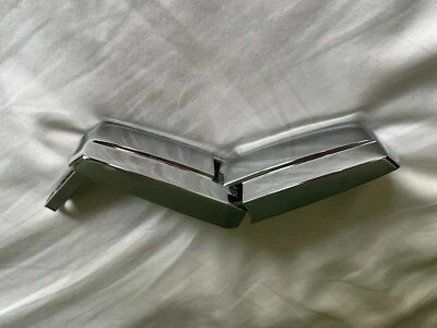 Nuevo de Lote Antiguo Volvo 1315597 Bisagra Maletero Izquierdo Cromo 240 245 Vagón 1978-1987 Foto 1 de 4