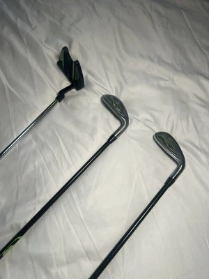 Nitro Crossfire Golf Clubfor Juniors 7 & 9 RH Graphite Shaft Putter Jr Flex - Image 1 of 4