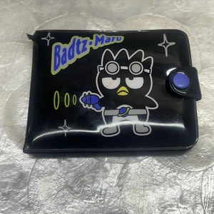 Portafoglio piccolo vintage anni 90 Badtz-Maru Sanrio 1996 plastica - Foto 1 di 6