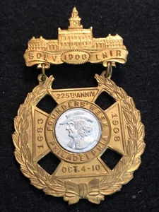 Philadelphia, Pennsylvania 1908 Founders Week 225th Anniversary Pin Back Medal - Picture 1 of 5