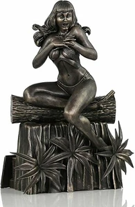 Bettie Page BRONZE Statue Dynamite New Sealed Terry Dodson Dave Stevens - Picture 1 of 4