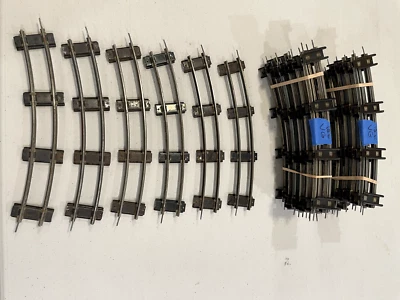 American Flyer Track S Gauge #702 Curved 30pcs. VG+ Cond. - Image 1 of 4