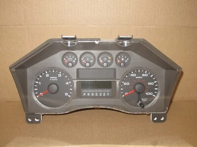 2008 Ford F250 F350 Super Duty XLT Truck 6.4L Diesel Speedometer Cluster Foto 1 de 4