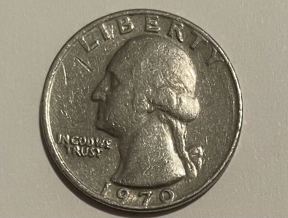 1970 Quarter No Mint/Multiple flaws/errors - Image 1 of 4