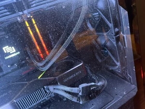 MAINGEAR Gaming PC Desktop With 3080ti Founder’s Edition With Monitor Included - Picture 1 of 4