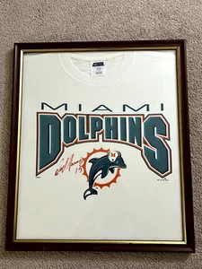 Dan Marino Autographed Miami Dolphins Shirt Framed 20" x 17" Signature Signed - Picture 1 of 2