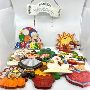 VNTG 80/90’s Classroom Seasonal Wood Hand Painted Hanging Signs Set Of 10 - Picture 1 of 5