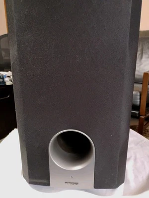 Altavoz subwoofer Onkyo SKW-540 10" 140 vatios activo negro.  Probado-Bueno Foto 1 de 4