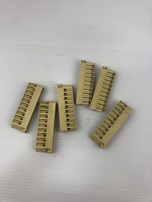 Gould Modicon MA-8202-002 Terminal Blocks 10A 300V - Lot of 6 - Image 1 of 4